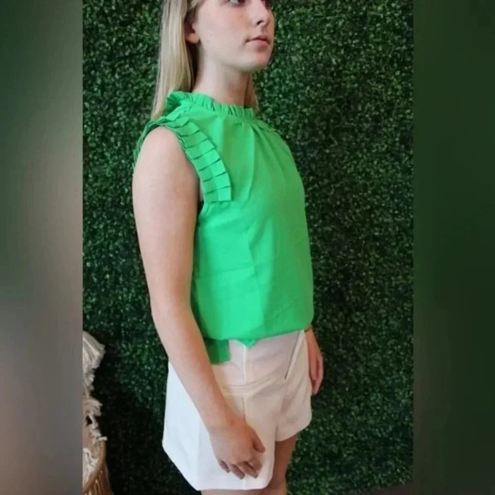 La Miel Green Ruffle Neck Blouse M